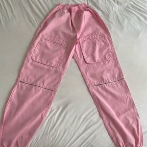 PRETTYLITTLETHING Cargo Pants